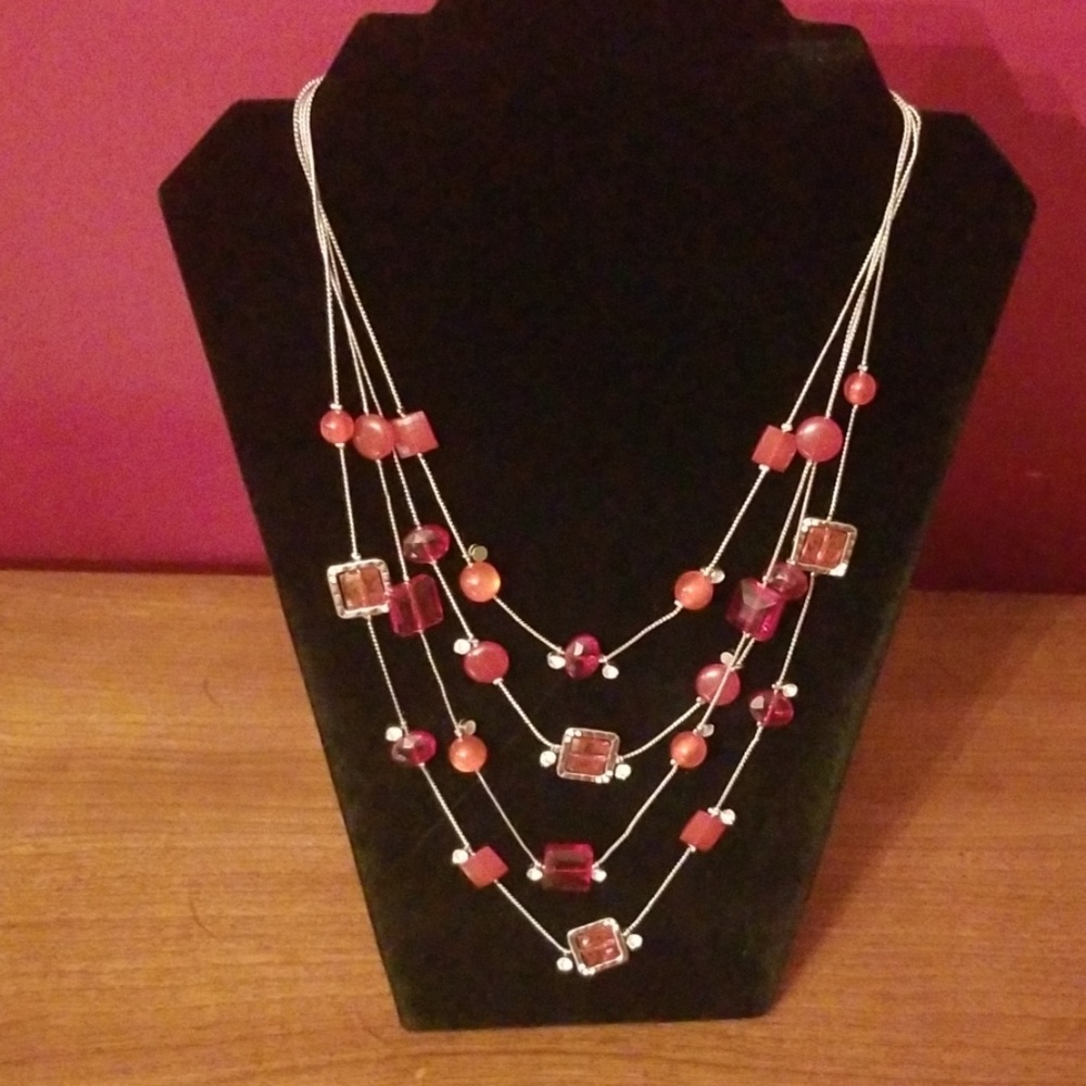 Beautiful Red Multilayered Necklace Set w/Earrings